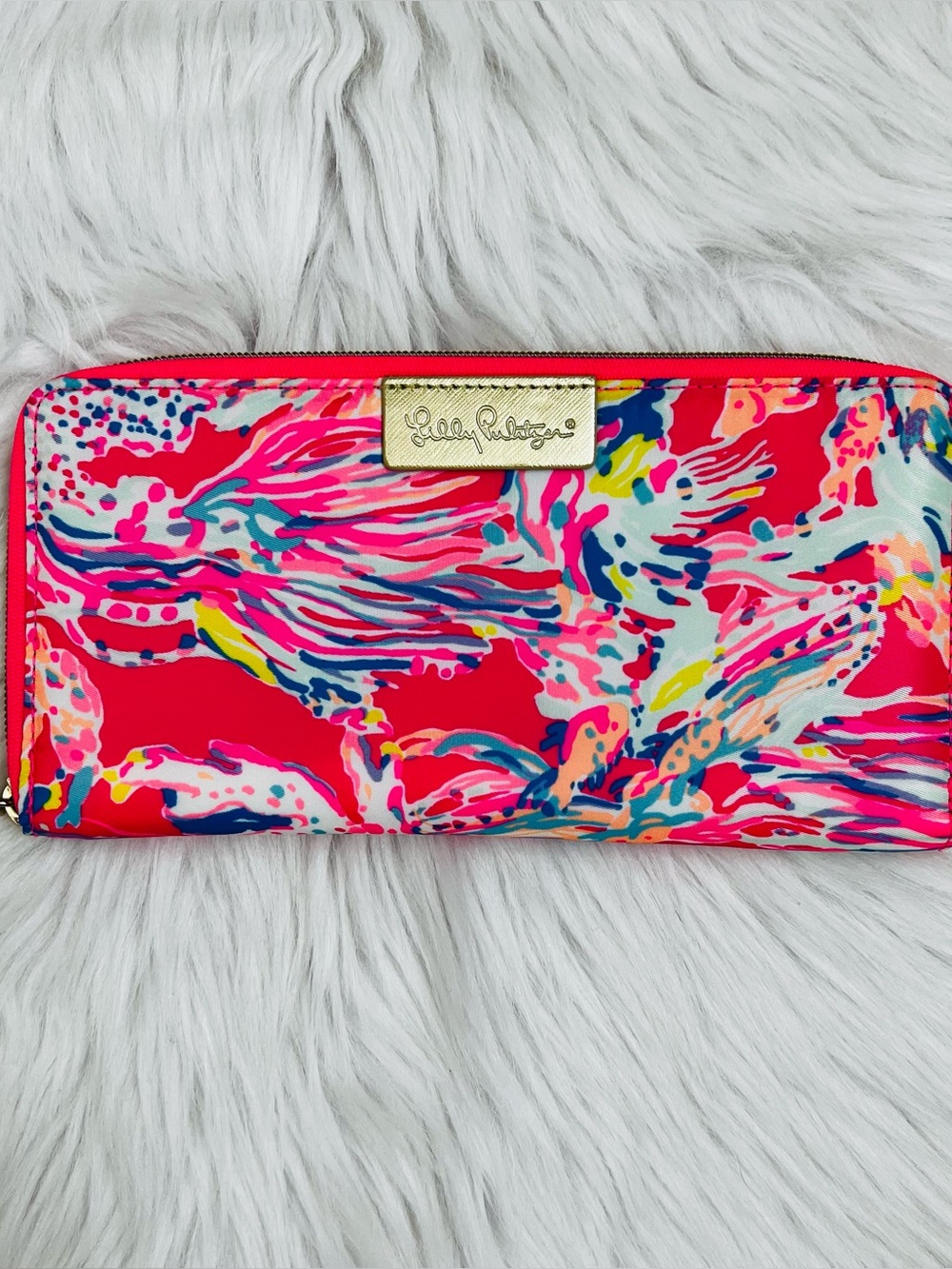 Lilly Pulitzer Zip Around Travel Wallet Floral Organizer Passport Case Clutch